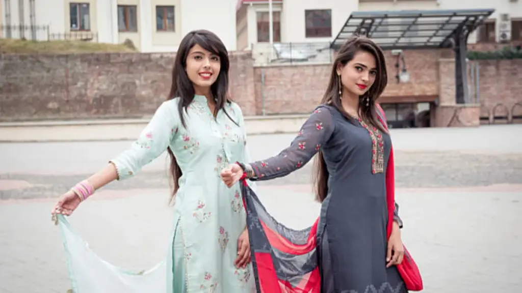 Perfect Eid Dress For Ladies