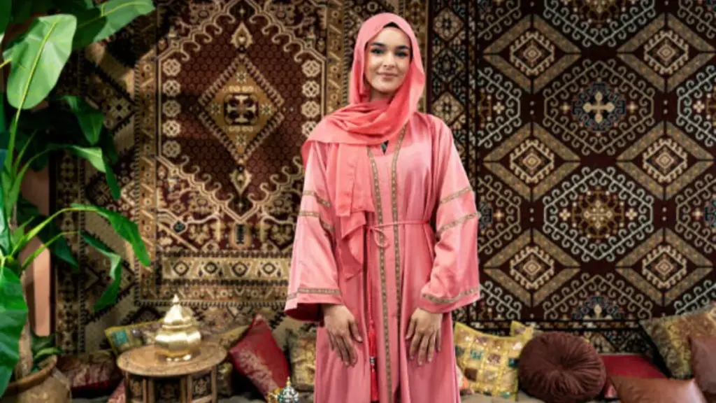 Tiered & Layered Abaya